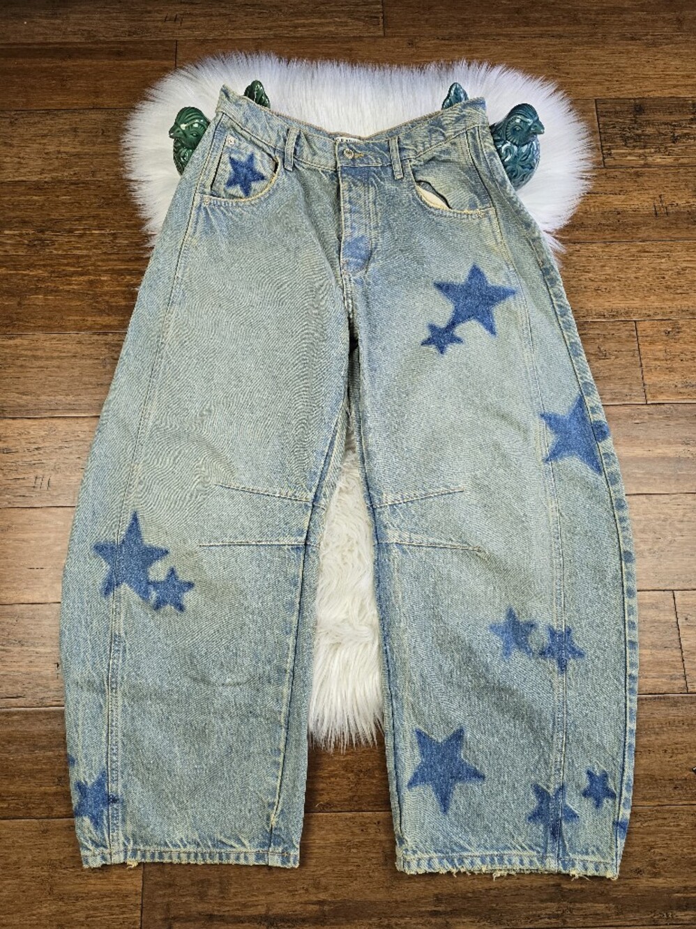 Free People We The Free Good Luck Star Barrel Jeans 28